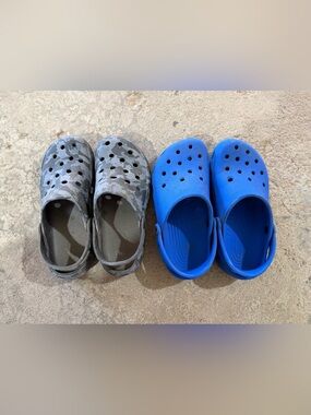 Boys size 3 crocs